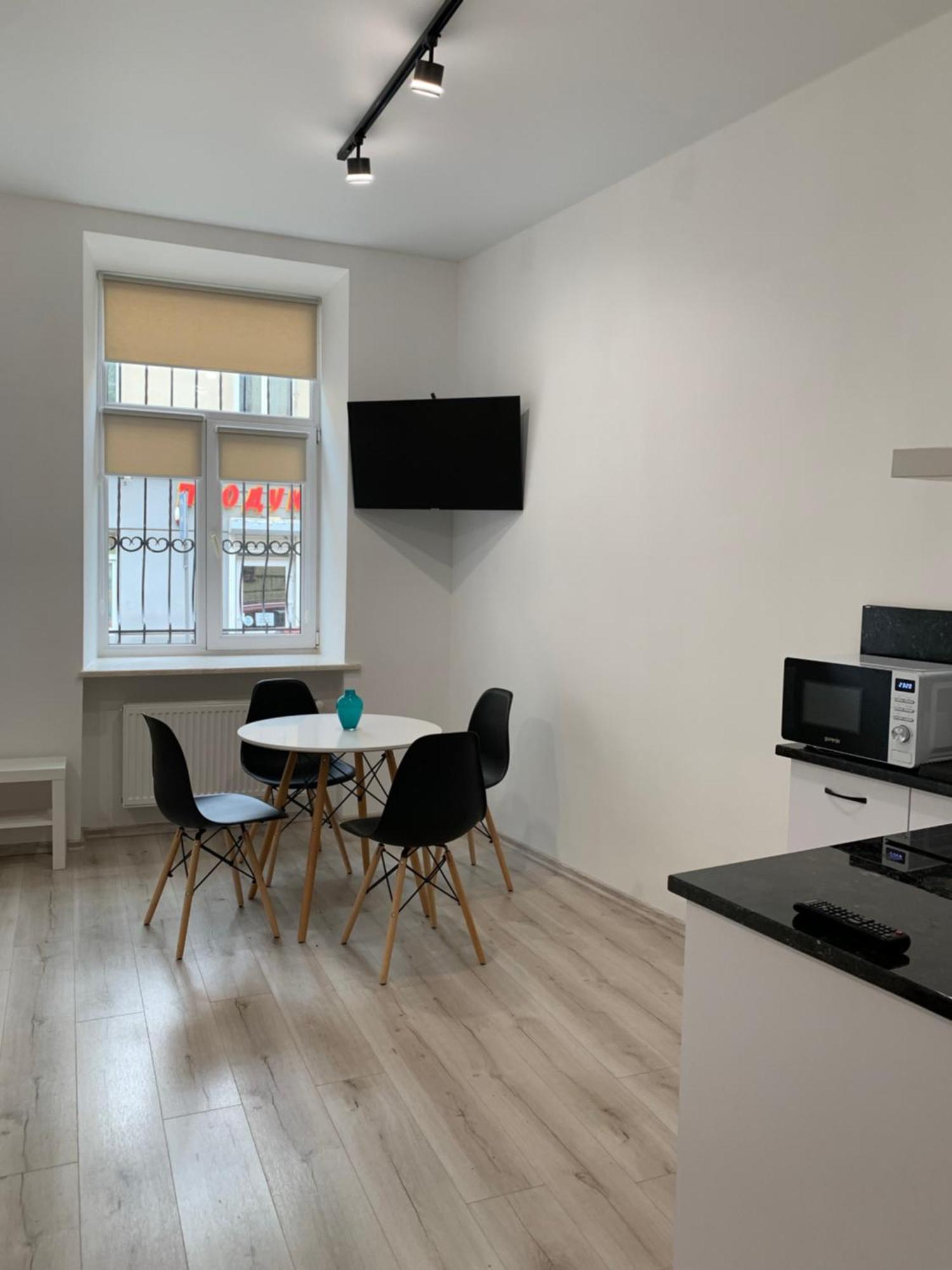 Ferienwohnung Center Lviv Avenue 23 Zimmer foto